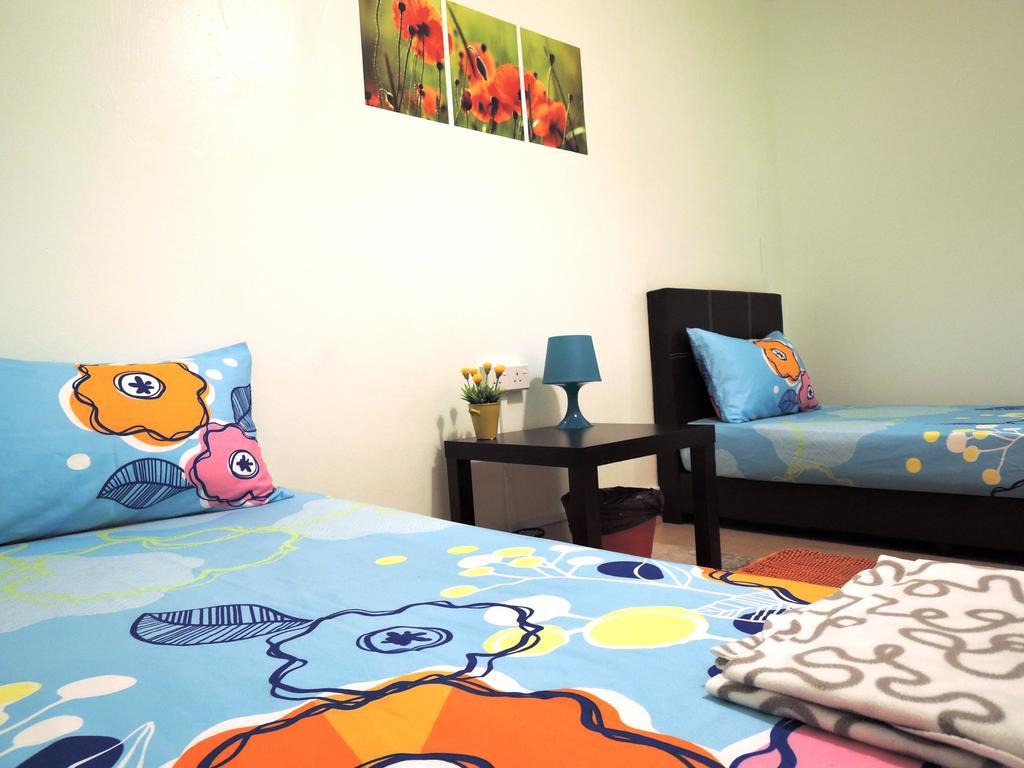 The Pillohouzzze Hotel Malacca Exterior foto